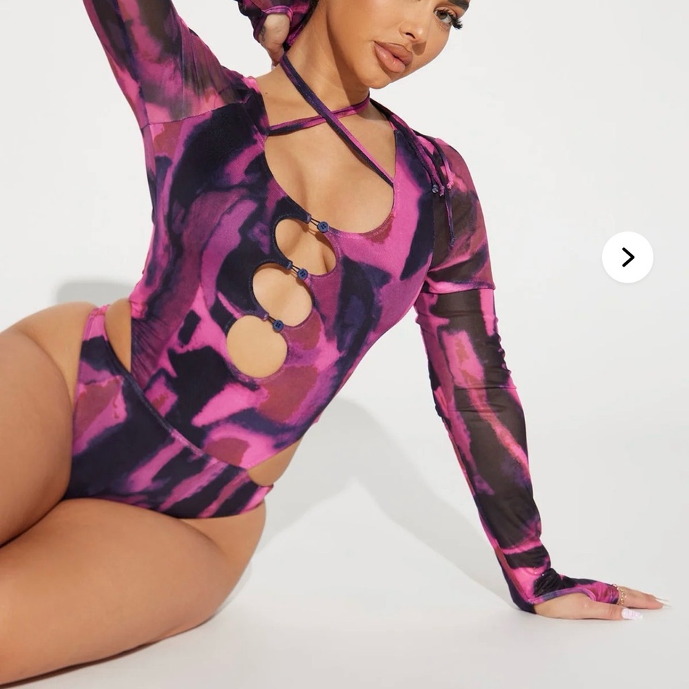Fashion Nova Nicki Mesh‎ Bodysuit - Purple/black combo Size M